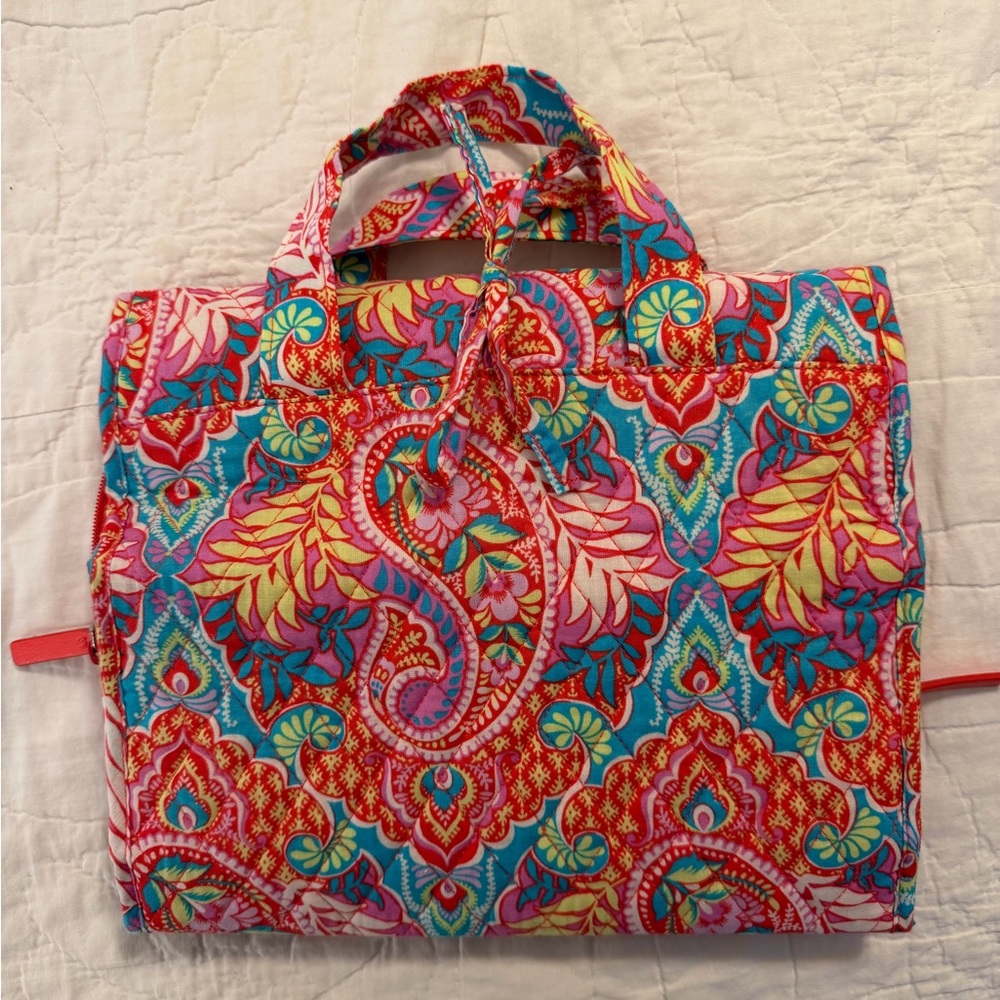 Vera Bradley Colorful Quilted Paisley Cosmetic Travel Hanger